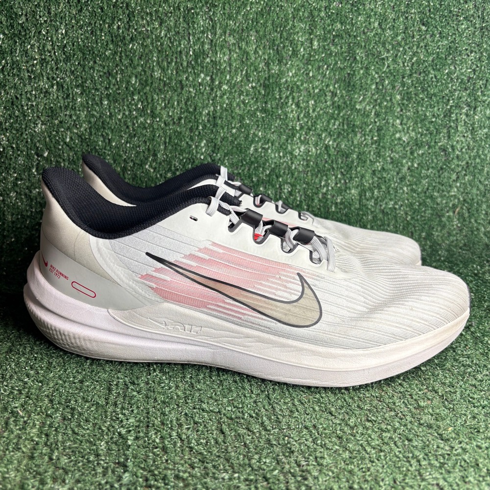 Nike Air Winflo 9 Cushioned Lightweight Athletic Running Shoes White Mens Sz 13